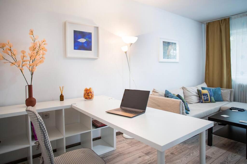 Cozy Cluj-Napoca Apartment In A Quiet Area Экстерьер фото