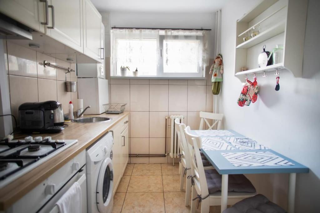 Cozy Cluj-Napoca Apartment In A Quiet Area Экстерьер фото